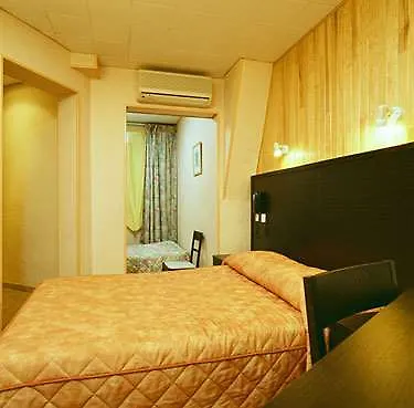 9Hotel Bastille-Lyon Paris Hotel