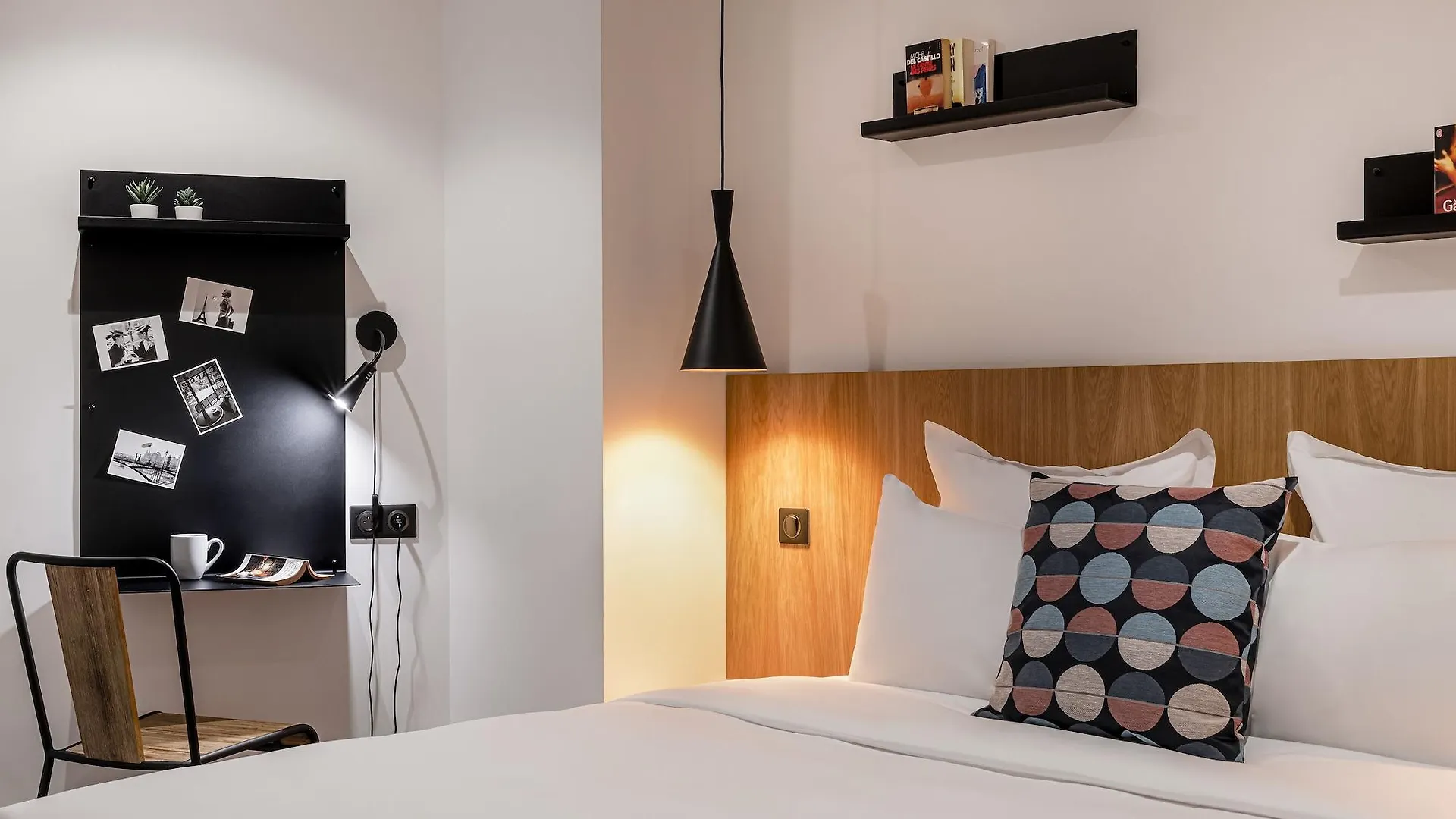 9Hotel Bastille-Lyon Parijs